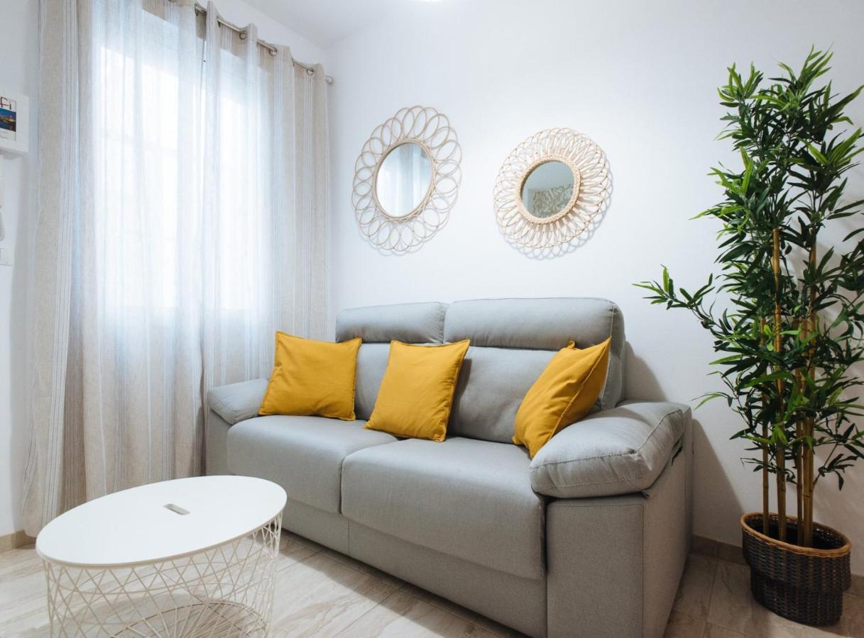 Siete Revueltas Suite Apartment Севиля Екстериор снимка