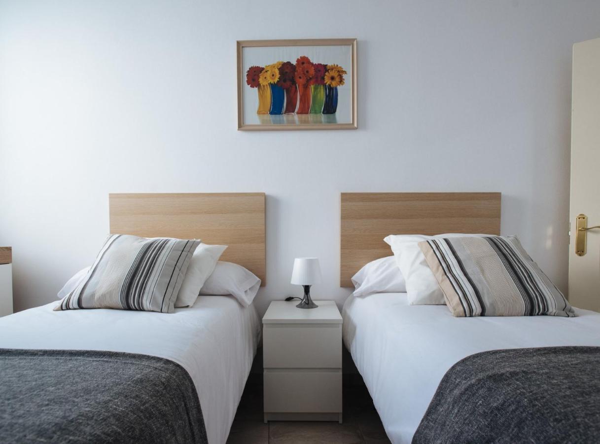 Siete Revueltas Suite Apartment Севиля Екстериор снимка