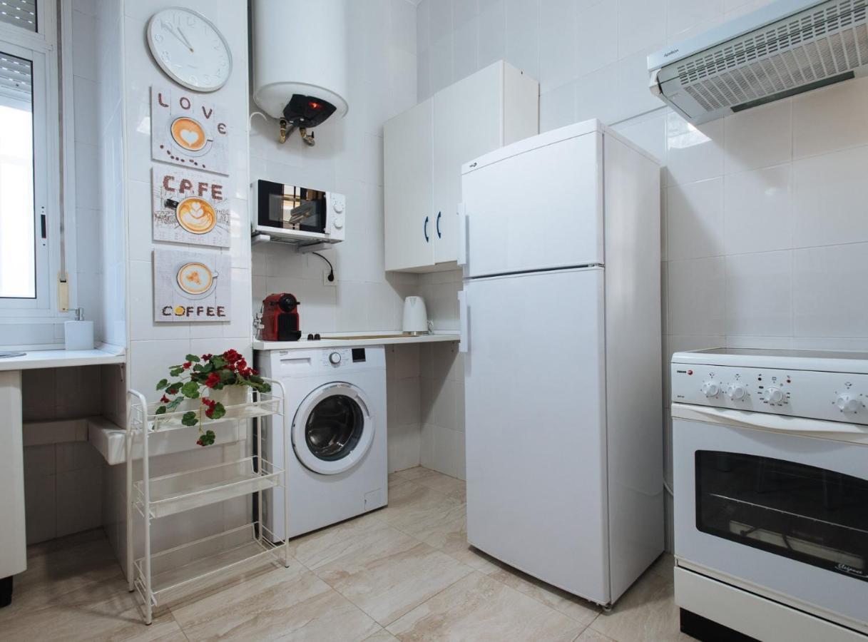 Siete Revueltas Suite Apartment Севиля Екстериор снимка